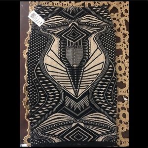 Sexy black/ gold print pencil skirt, brand new L